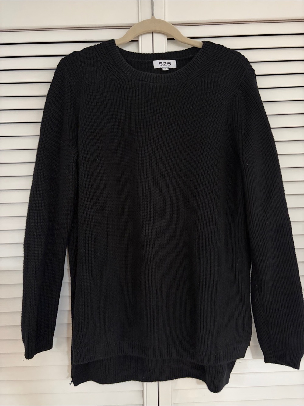 525 America Black Tunic Sweater Small